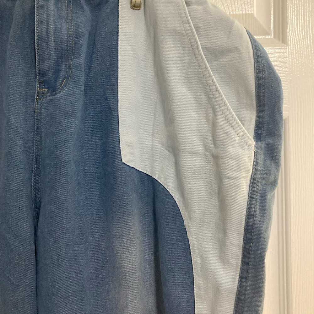 Nwt XPLUS women’s color block, wide leg jeans, three XL - Picture 15 of 16